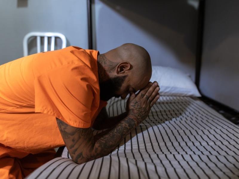 'God Behind Bars' Ministry Baptizes Hundreds of Female Inmates Across the U.S.