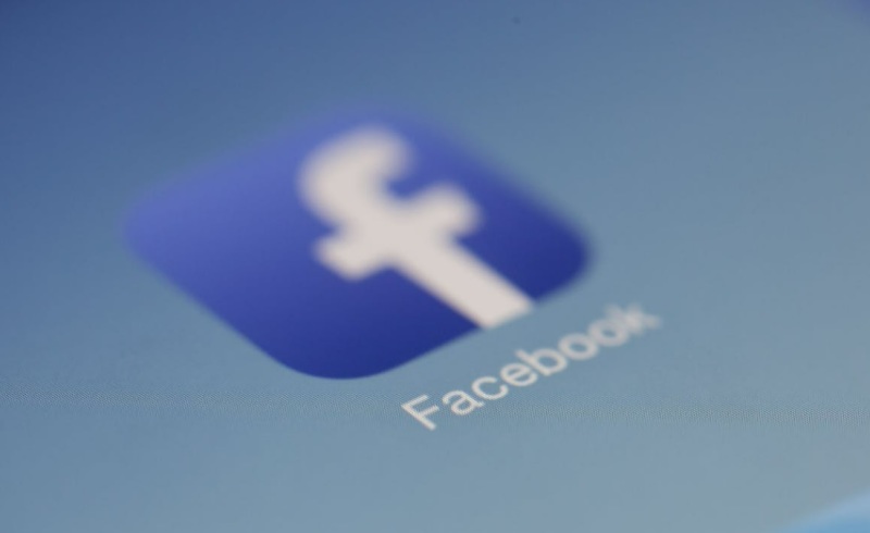Hillsong Founder Brian Houston Addresses Facebook Followers Amid Claim He Covered Up Dad’s Sex Abuse of Minors