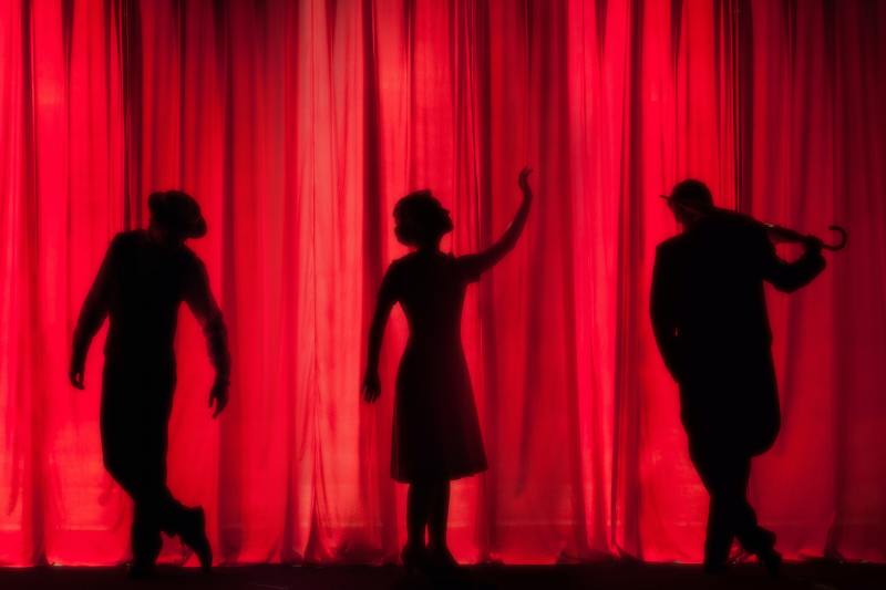 Stage Play 