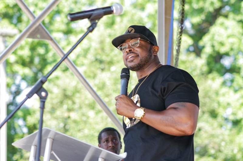 Churches head outdoors to gather for worship