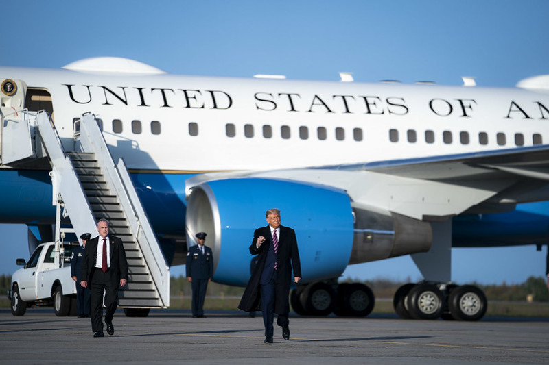 Trump Signs Executive Order to Protect Infants Born Alive 