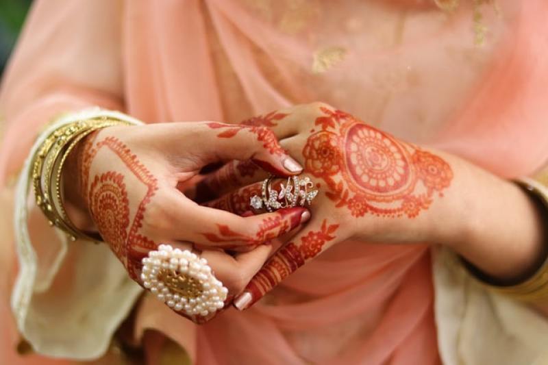 Woman in Islamabad, Pakistan