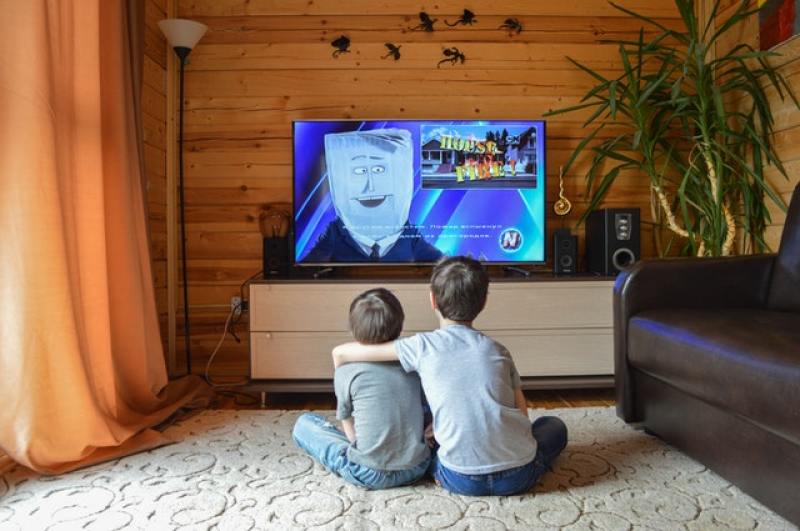 Kids watching TV