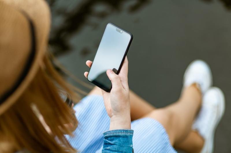 smartphone use
