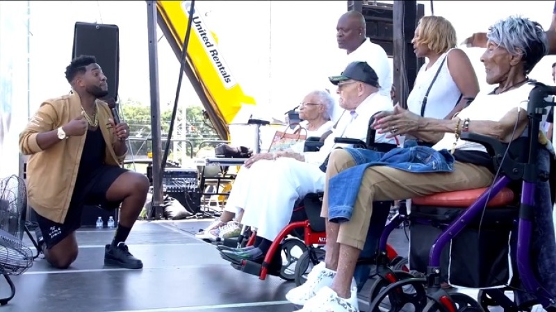Pastor Michael Todd and Tulsa Race MAssacre survivors